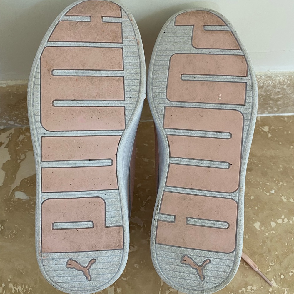 Pink Puma Shoes Size 6 - Picture 7 of 7